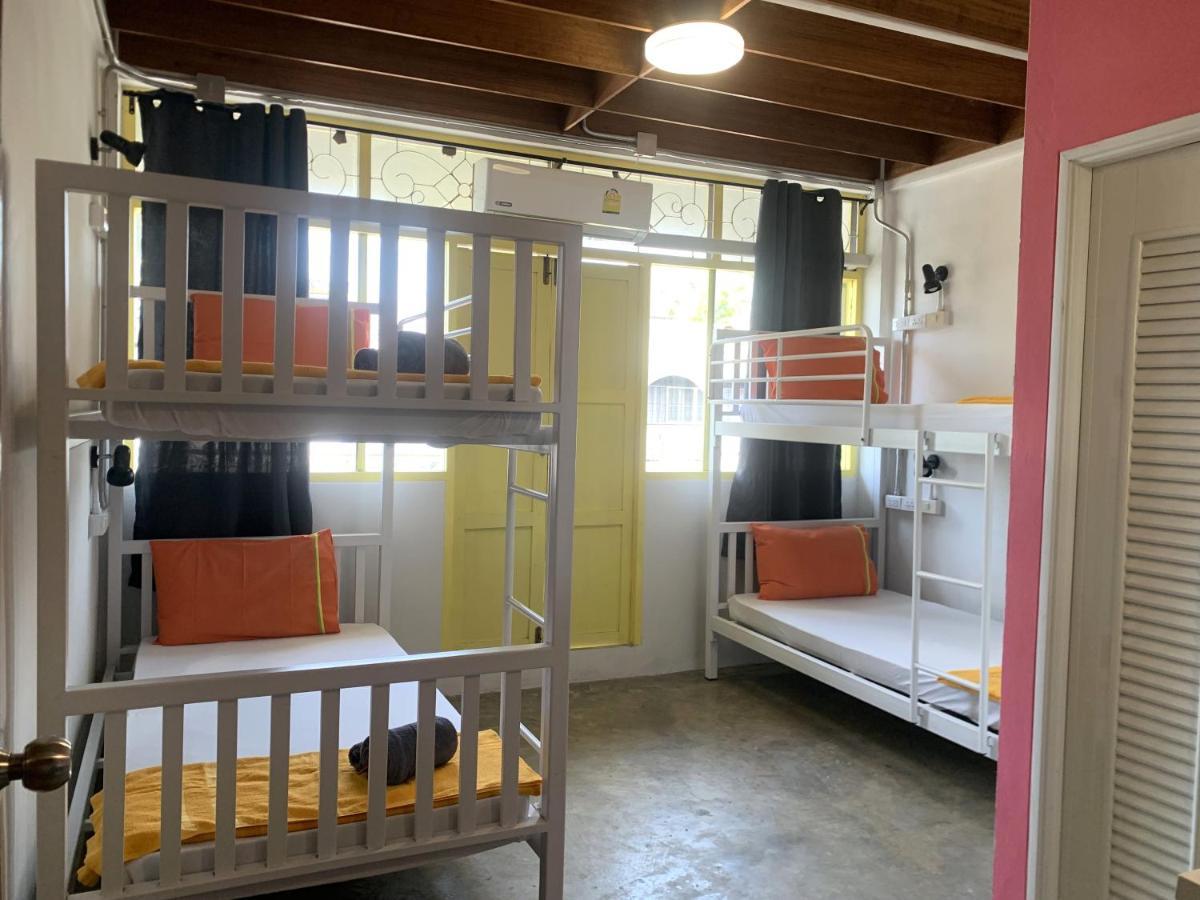 Sleep Sheep Phuket Hostel Sha Dış mekan fotoğraf